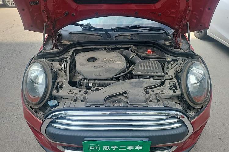 Used MINI 2015 1.2T ONE Five-Door Edition Engine Bay