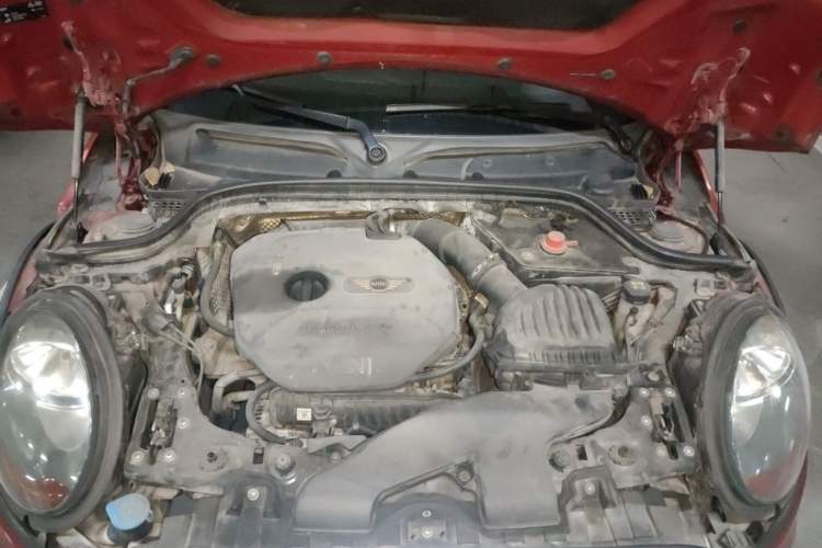 Used MINI 2015 1.2T ONE Five-Door Edition Engine Bay