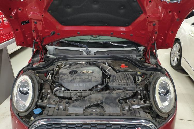 Used MINI 2015 2.0T COOPER S Five-Door Edition Engine Bay