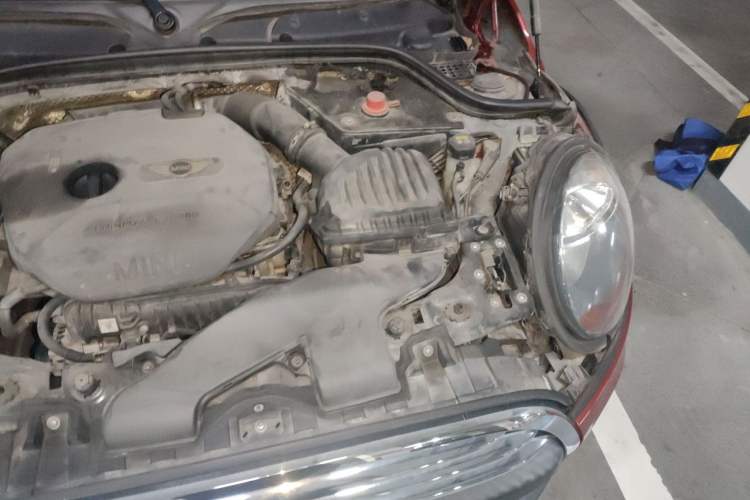 Used MINI 2015 1.2T ONE Five-Door Edition Engine Bay Left