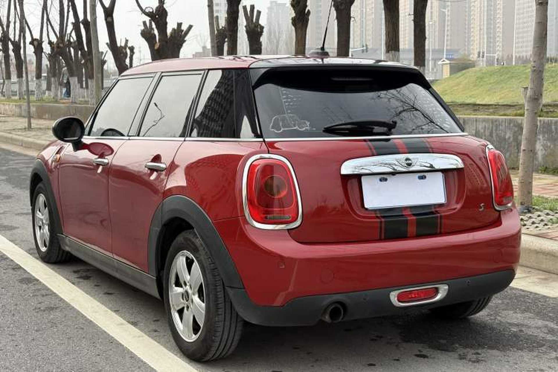Used MINI 2015 1.2T ONE Five-Door Edition Exterior 4