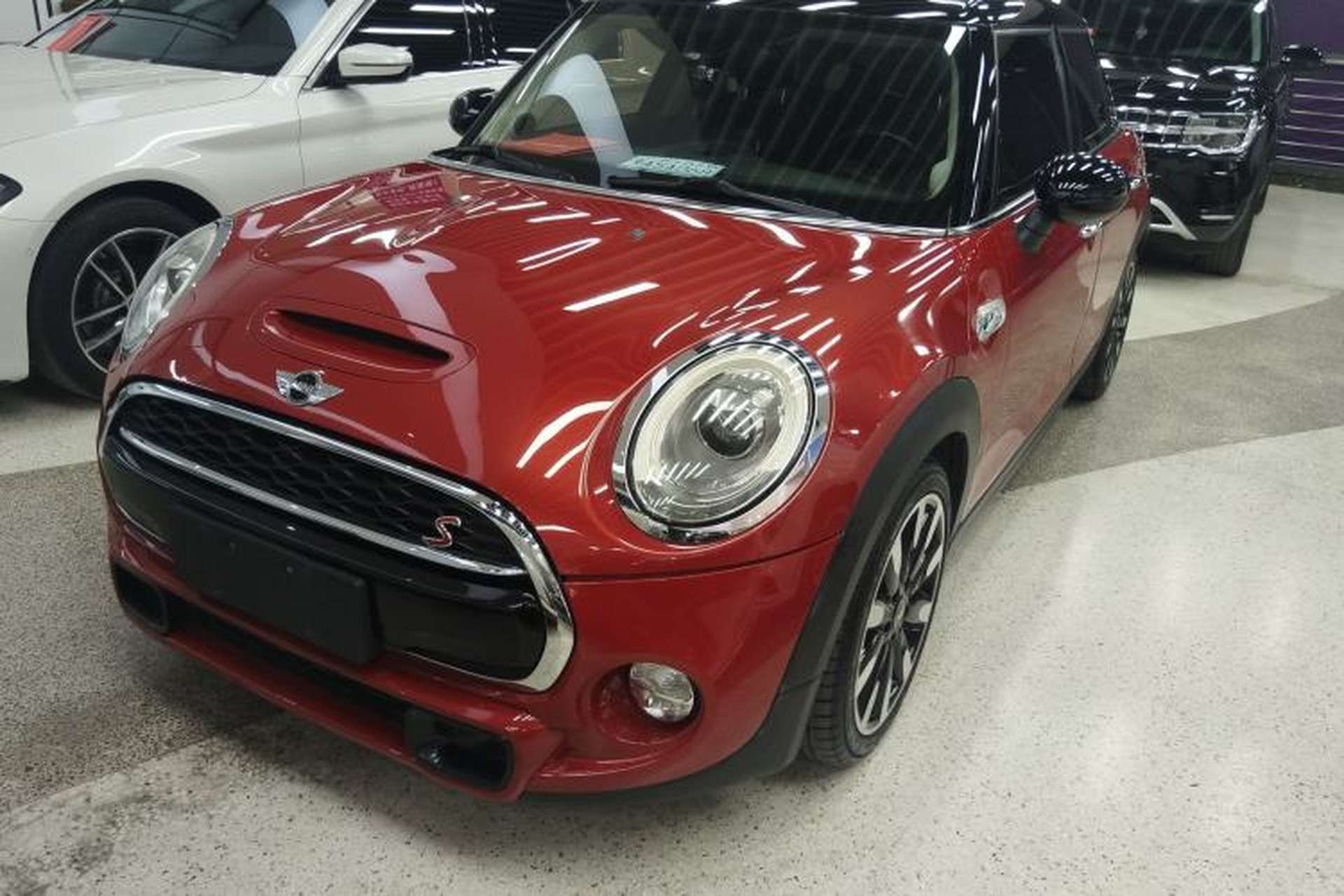 Used MINI 2015 2.0T COOPER S Five-Door Edition Front Left 45 Deg
