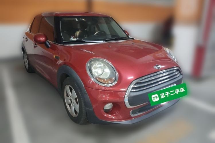 Used MINI 2015 1.2T ONE Five-Door Edition Front Right 45 Deg