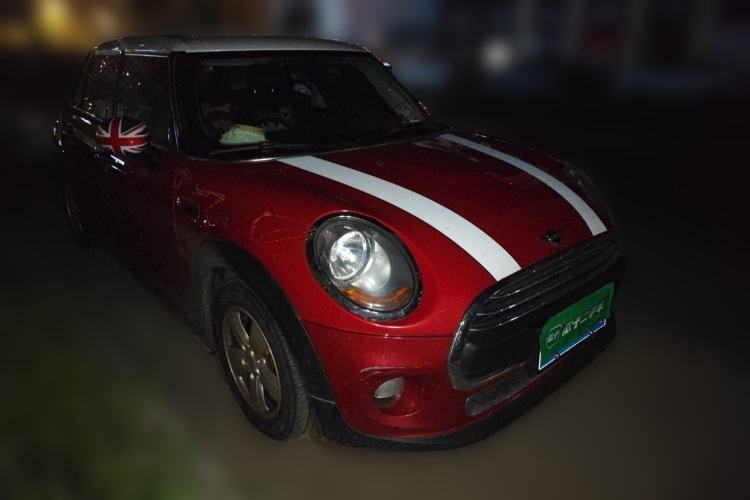 Used MINI 2015 1.2T ONE Five-Door Edition Front Right 45 Deg