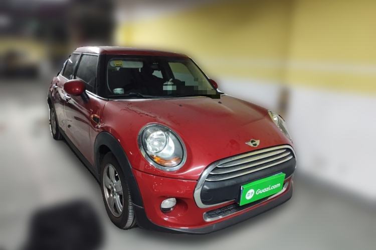 Used MINI 2015 1.2T ONE Five-Door Edition Front Right 45 Deg
