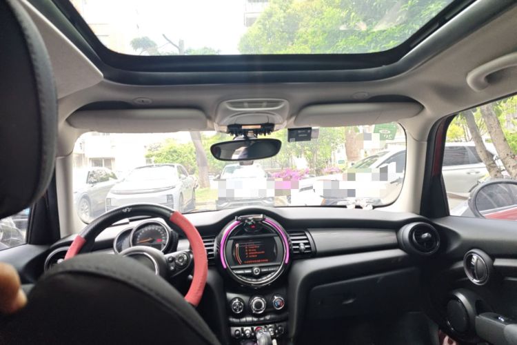 Used MINI 2015 1.5T COOPER Fun Five-Door Edition Headliner
