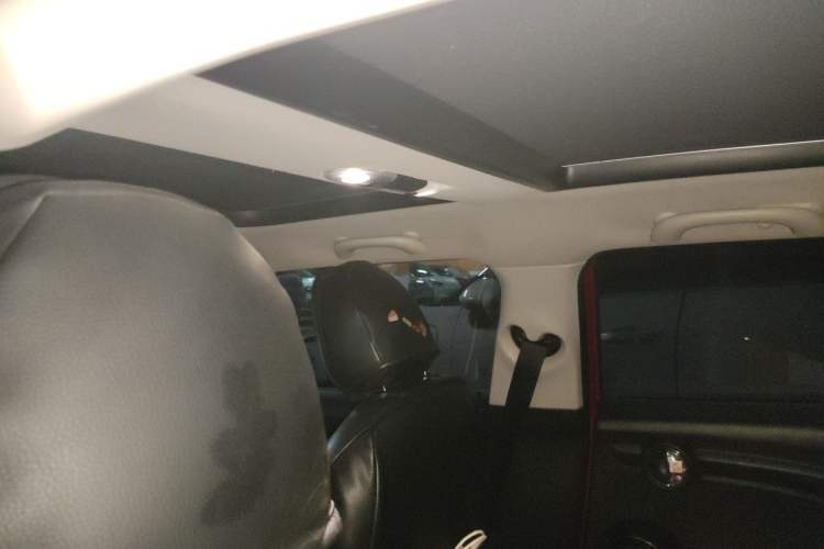 Used MINI 2015 1.2T ONE Five-Door Edition Headliner