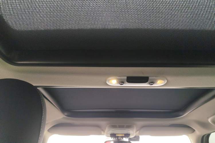 Used MINI 2015 1.2T ONE Five-Door Edition Headliner