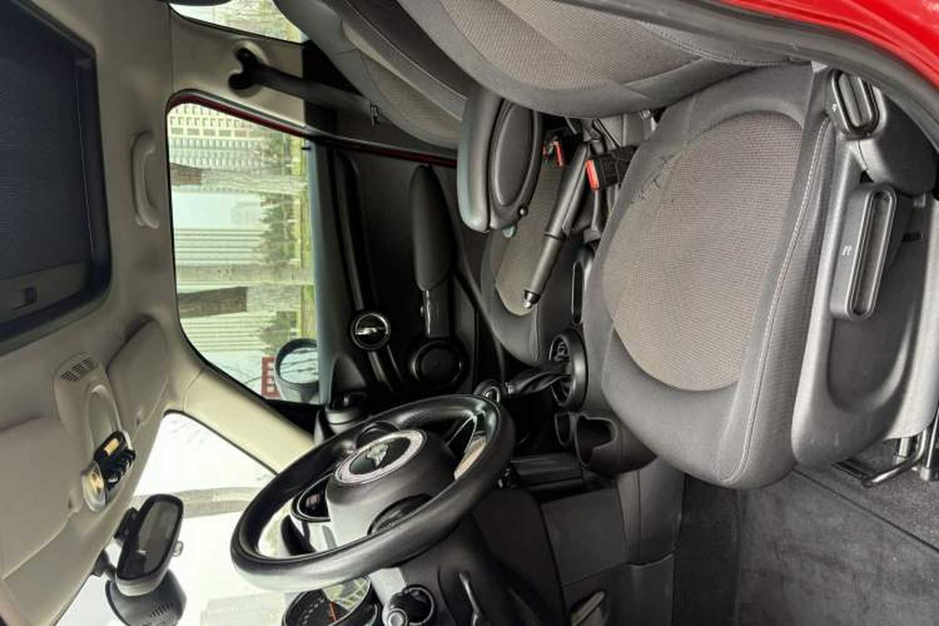 Used MINI 2015 1.2T ONE Five-Door Edition Interior 2