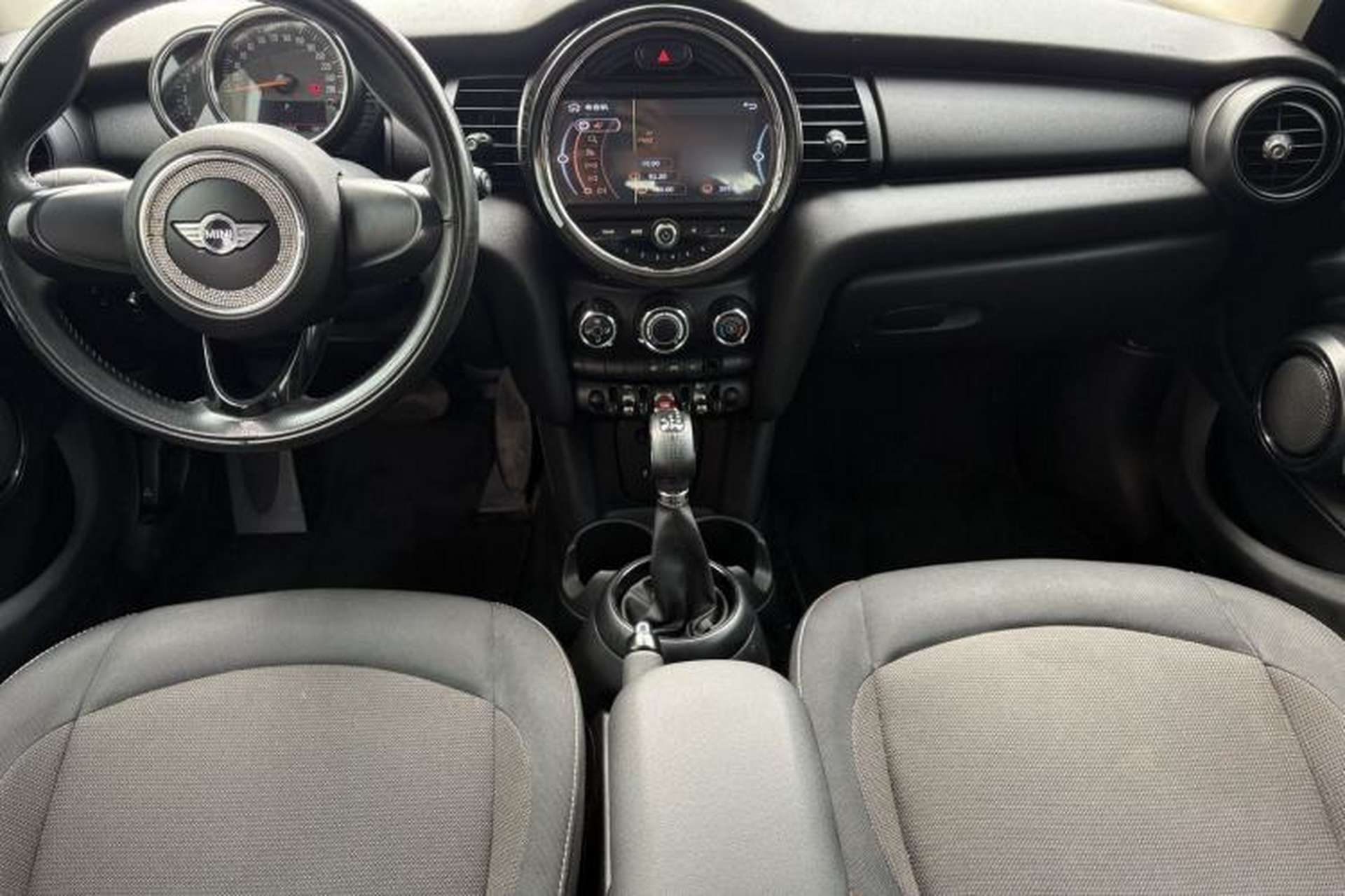 Used MINI 2015 1.2T ONE Five-Door Edition Interior 3