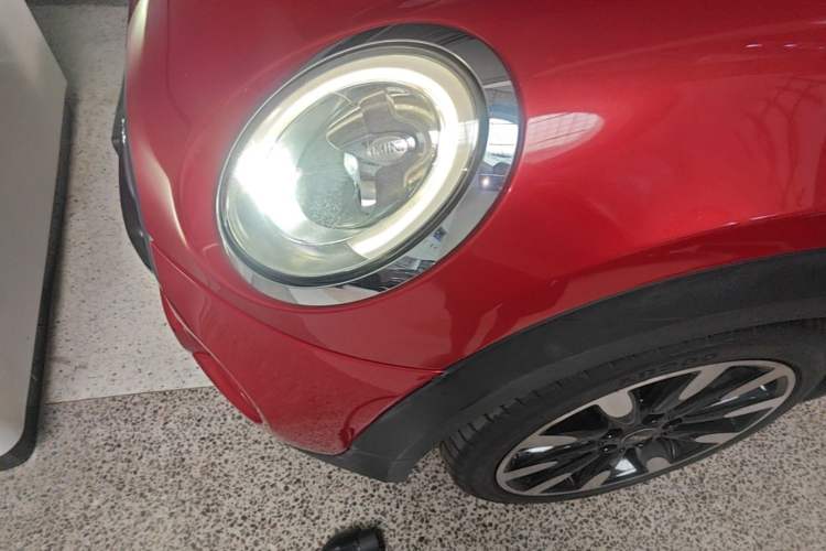 Used MINI 2015 2.0T COOPER S Five-Door Edition Left Front Headlight