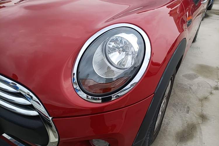 Used MINI 2015 1.2T ONE Five-Door Edition Left Front Headlight