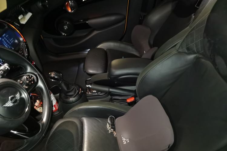 Used MINI 2015 2.0T COOPER S Five-Door Edition Left Front Seat