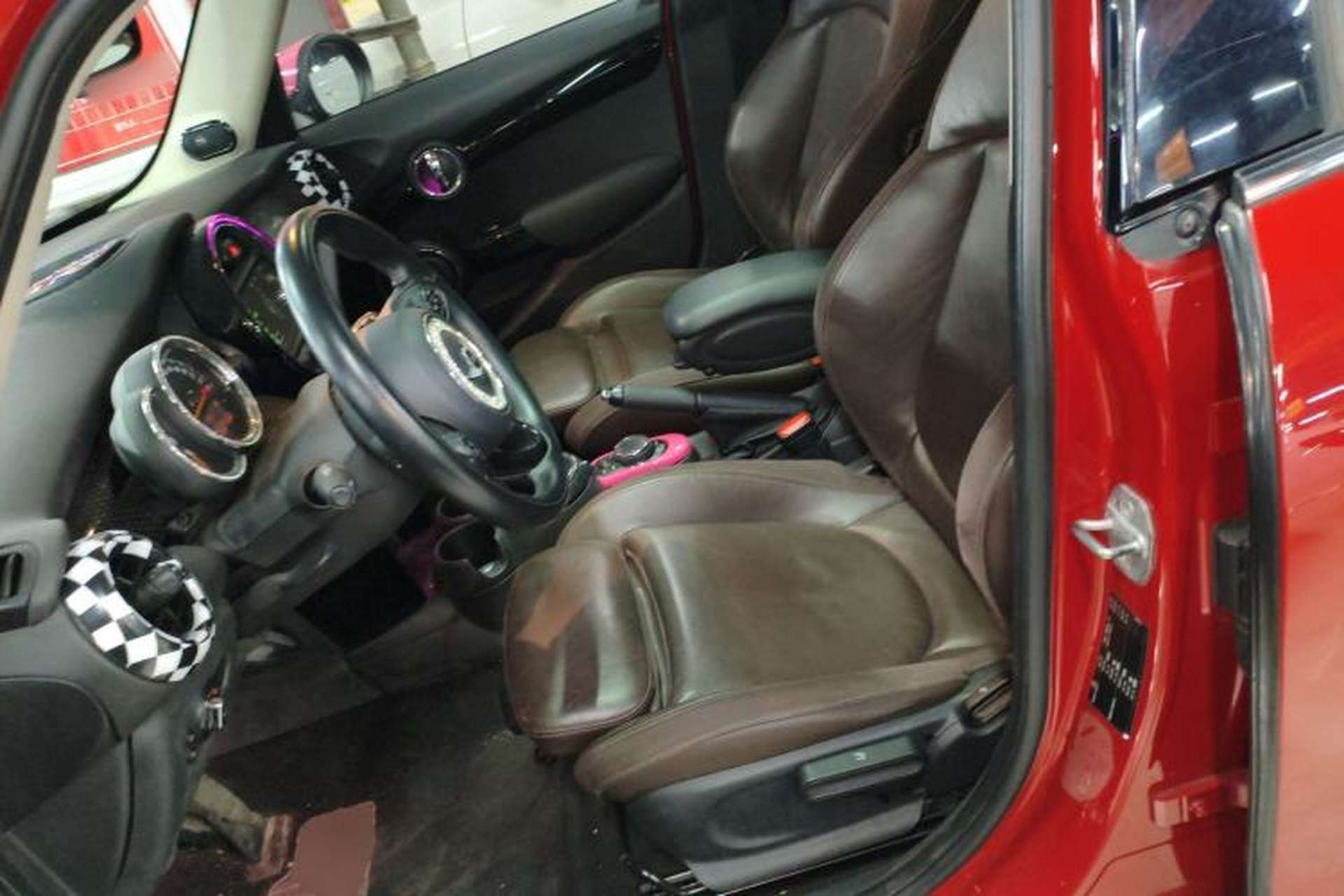 Used MINI 2015 2.0T COOPER S Five-Door Edition Left Front Seat