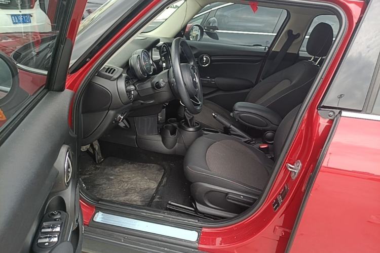 Used MINI 2015 1.2T ONE Five-Door Edition Left Front Seat