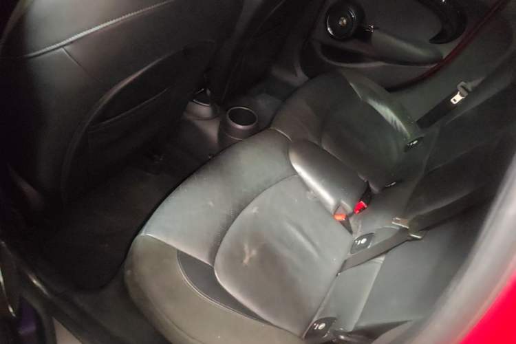 Used MINI 2015 2.0T COOPER S Five-Door Edition Left Rear Seat