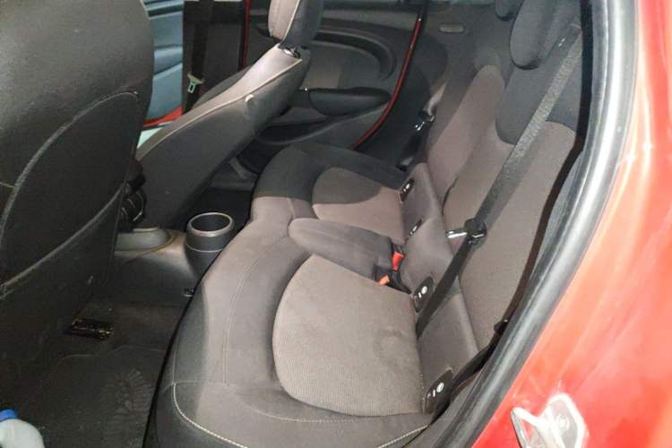Used MINI 2015 1.2T ONE Five-Door Edition Left Rear Seat