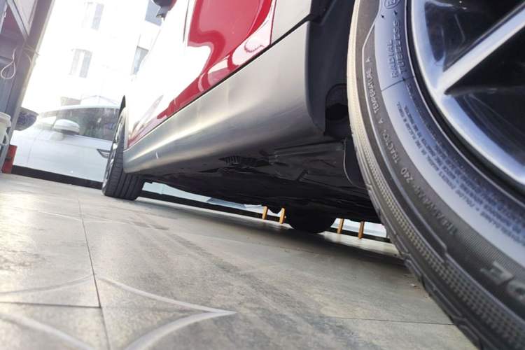 Used MINI 2015 1.5T COOPER Excitement Five-Door Edition Left Side Sill
