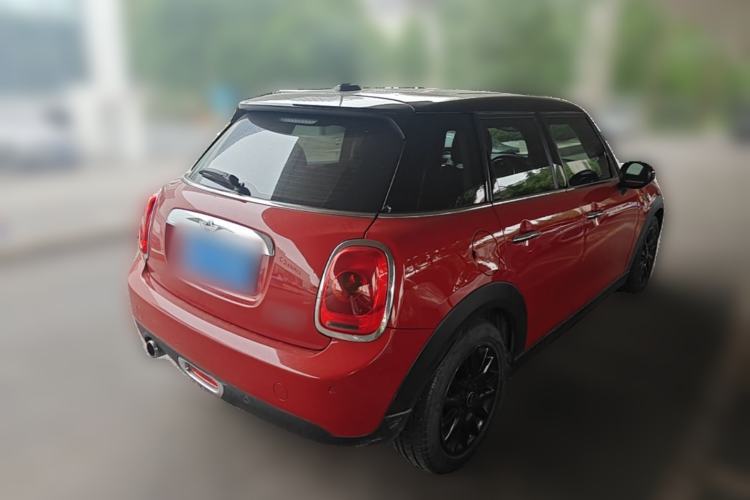 Used MINI 2015 1.5T COOPER Fun Five-Door Edition Rear Right 45 Deg