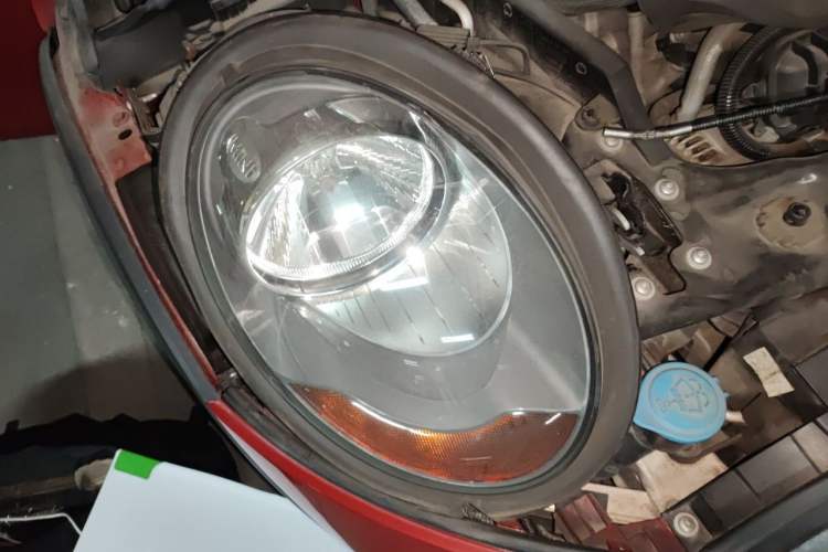 Used MINI 2015 1.2T ONE Five-Door Edition Right Front Headlight