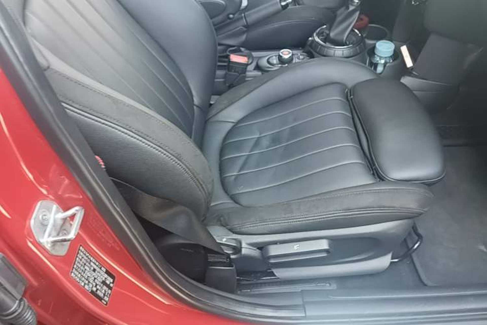 Used MINI 2015 1.5T COOPER Fun Five-Door Edition Right Front Seat