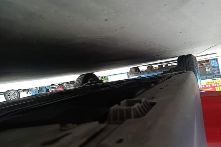 Used MINI 2015 1.2T ONE Five-Door Edition Right Side Sill