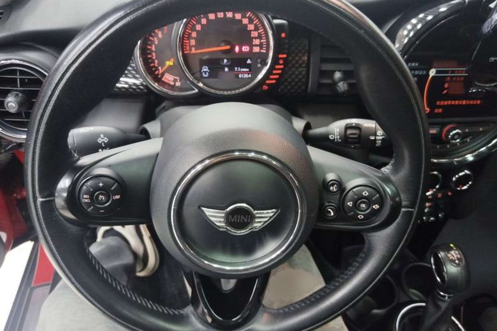 Used MINI 2015 2.0T COOPER S Five-Door Edition Steering Wheel
