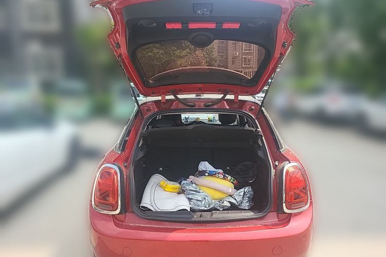 Used MINI 2015 1.2T ONE Five-Door Edition Trunk