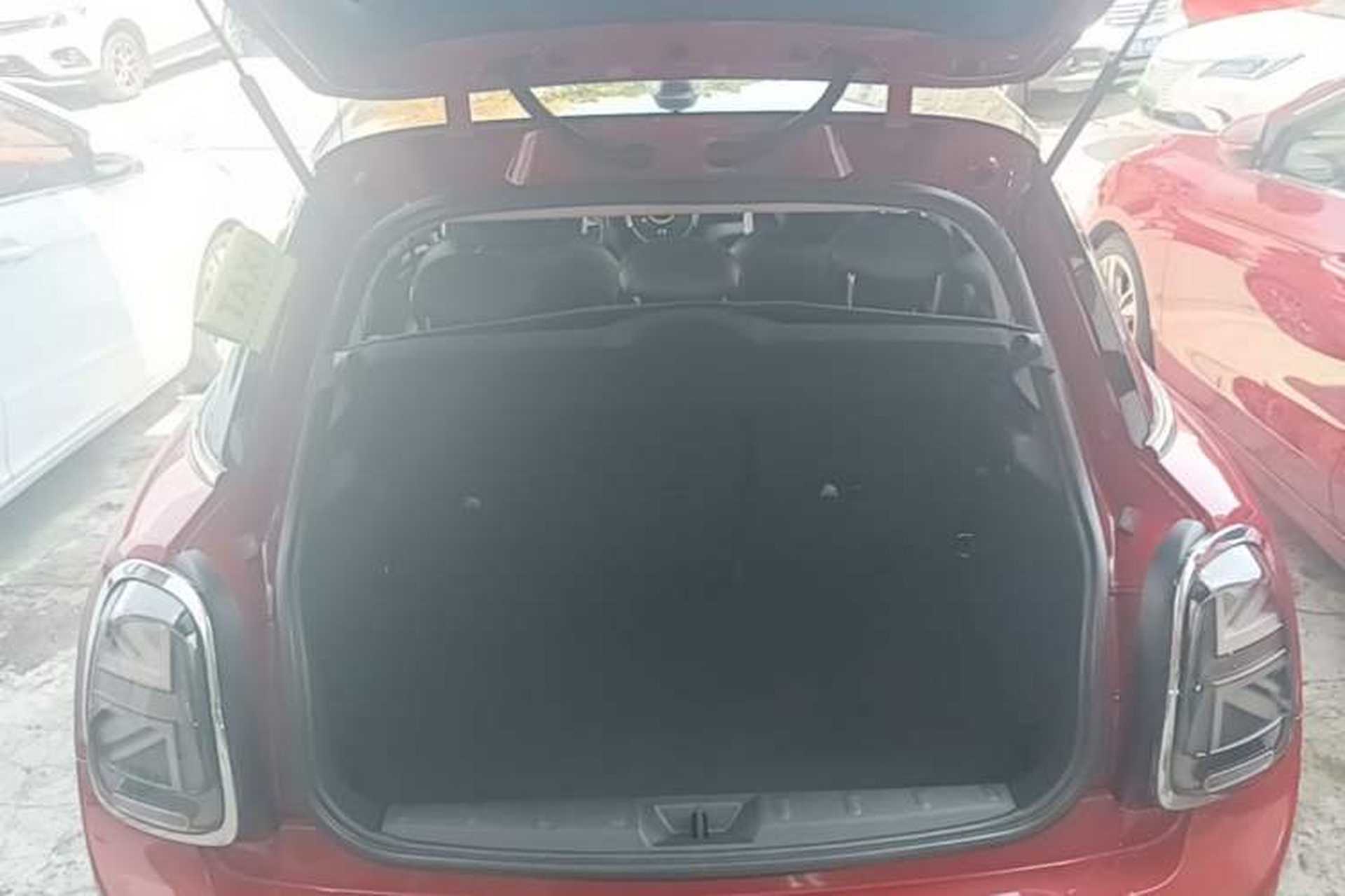 Used MINI 2015 1.5T COOPER Fun Five-Door Edition Trunk