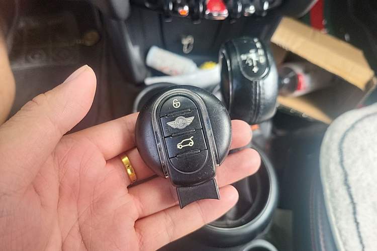 Used MINI 2015 1.2T ONE Five-Door Edition Vehicle Key