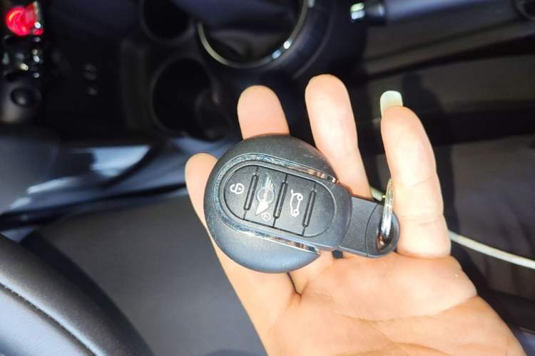 Used MINI 2015 1.5T COOPER Excitement Five-Door Edition Vehicle Key