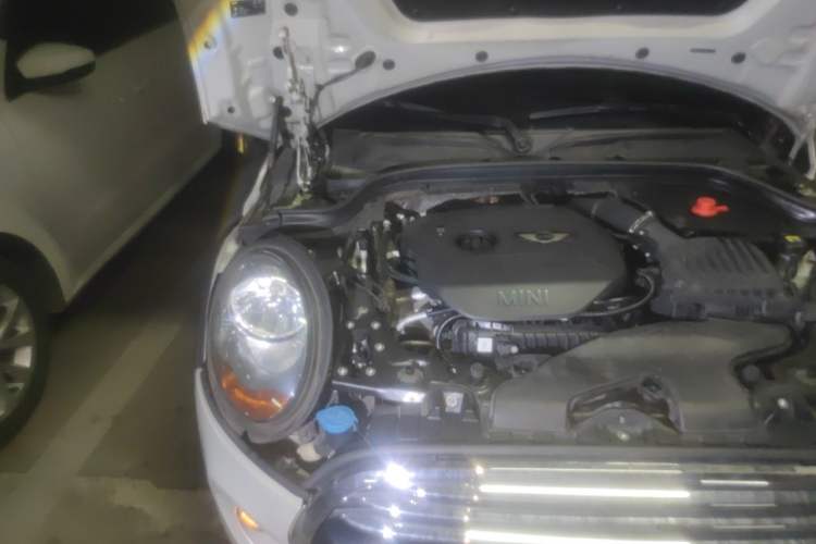 Used MINI 2015 1.5T COOPER Fun Five-Door Edition Engine Bay Right