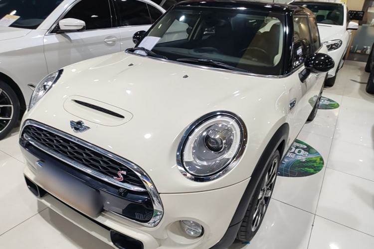 Used MINI 2015 2.0T COOPER S Five-Door Edition Guazi used car, China used car export, Used car for sale, Used cars, Cheapest cars for sale