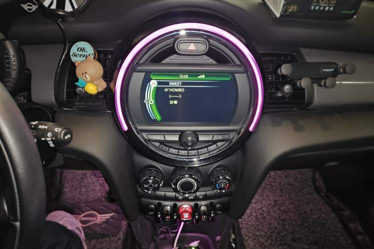Used MINI 2015 1.5T COOPER Fun Five-Door Edition Audio And AC Panel