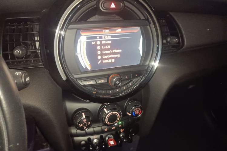 Used MINI 2015 1.5T COOPER Fun Five-Door Edition Audio And AC Panel