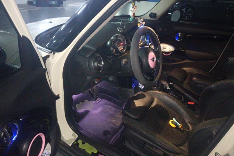 Used MINI 2015 2.0T COOPER S Five-Door Edition Driver Seat