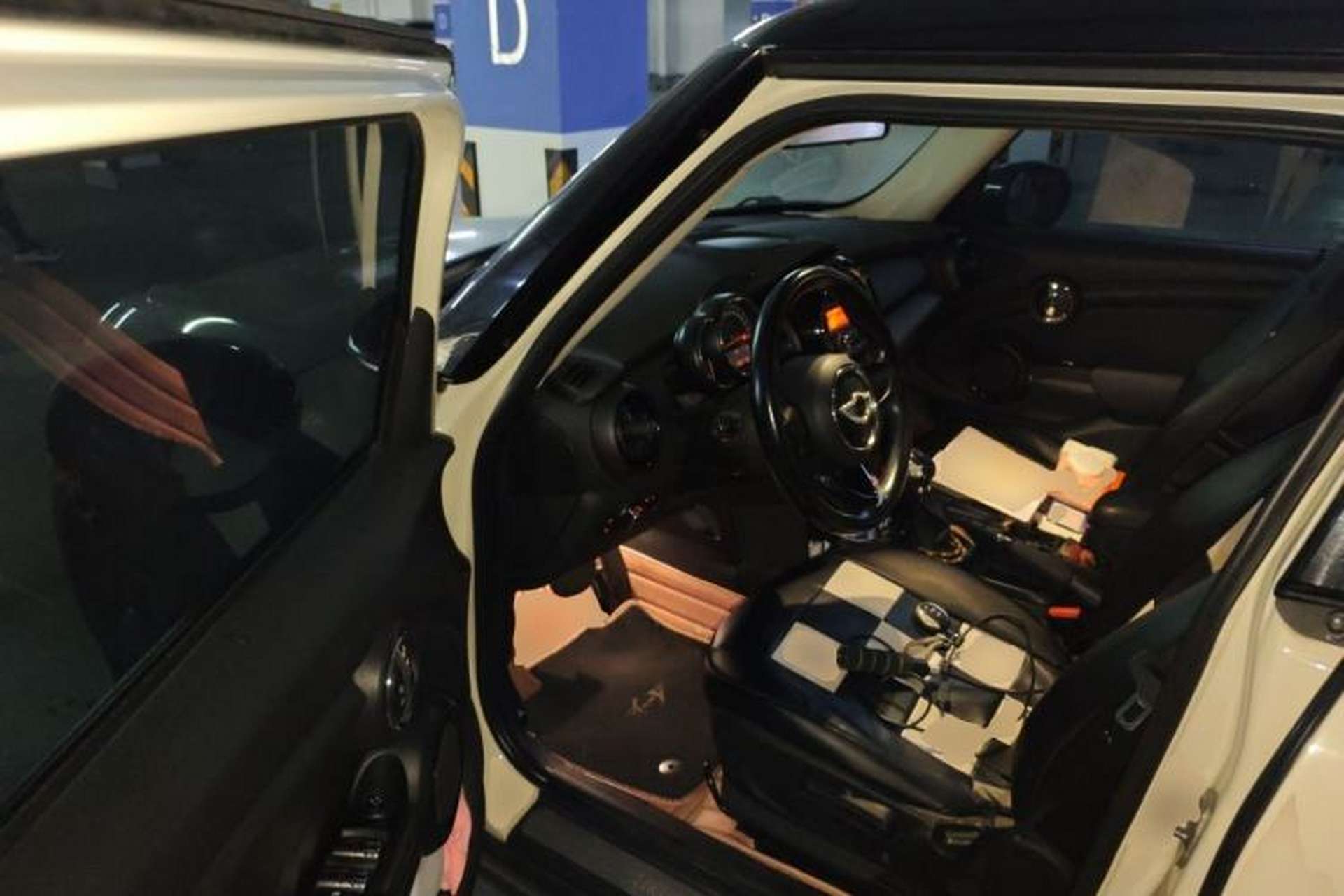Used MINI 2015 1.2T ONE Five-Door Edition Driver Seat