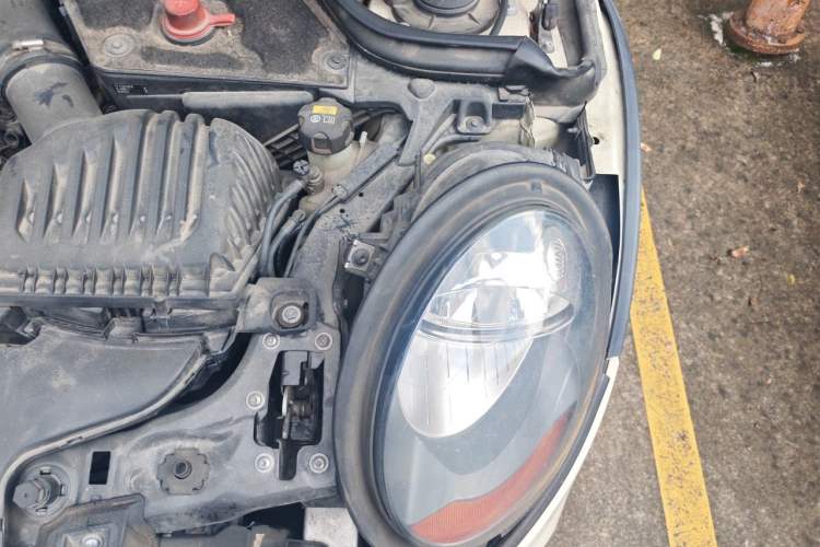 Used MINI 2015 1.2T ONE Five-Door Edition Engine Bay Left