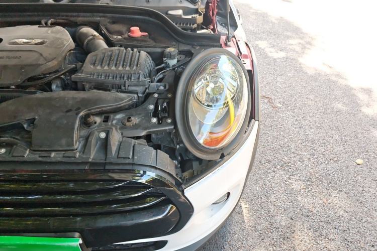 Used MINI 2015 1.2T ONE Five-Door Edition Engine Bay Left