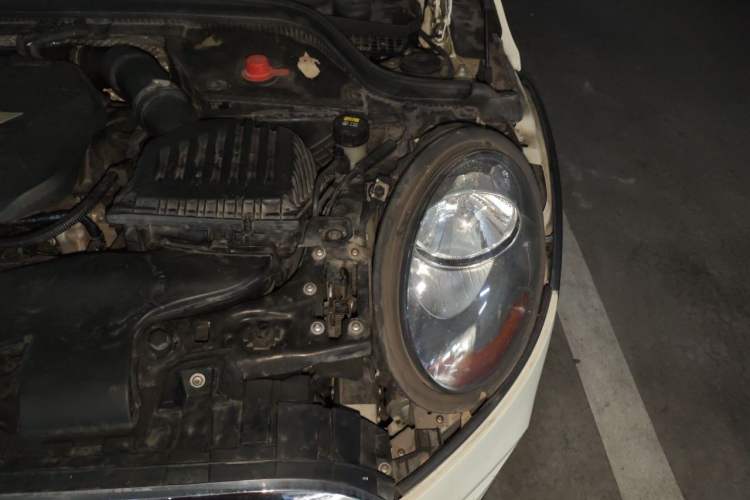 Used MINI 2015 1.2T ONE Five-Door Edition Engine Bay Left