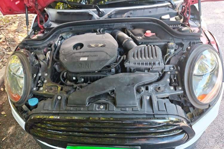 Used MINI 2015 1.2T ONE Five-Door Edition Engine Bay