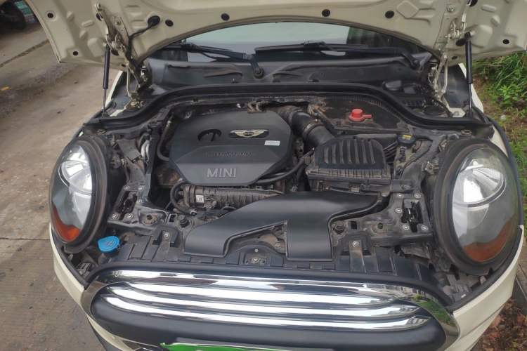 Used MINI 2015 1.2T Manual ONE Five-Door Edition Engine Bay