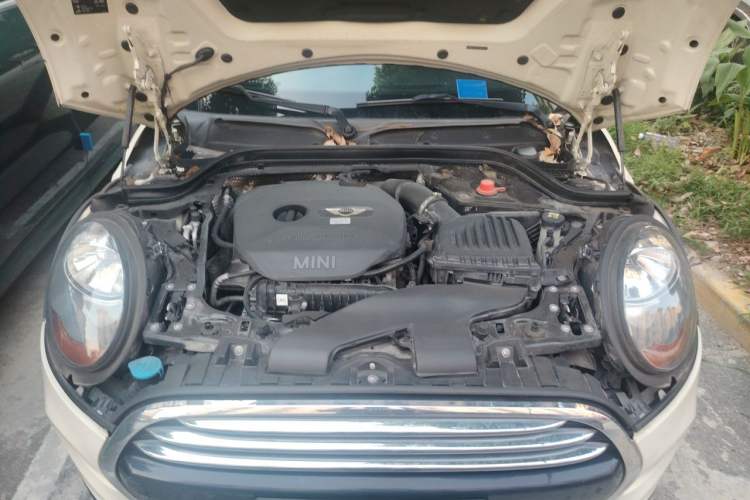 Used MINI 2015 1.5T COOPER Fun Five-Door Edition Engine Bay