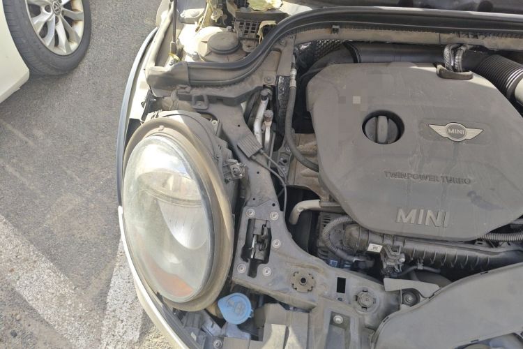 Used MINI 2015 1.2T ONE Five-Door Edition Engine Bay Right