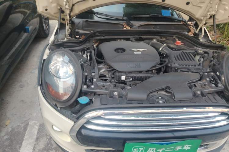 Used MINI 2015 1.5T COOPER Fun Five-Door Edition Engine Bay Right