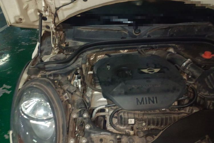 Used MINI 2015 1.5T COOPER Fun Five-Door Edition Engine Bay Right