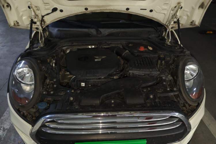 Used MINI 2015 1.2T ONE Five-Door Edition Engine Bay