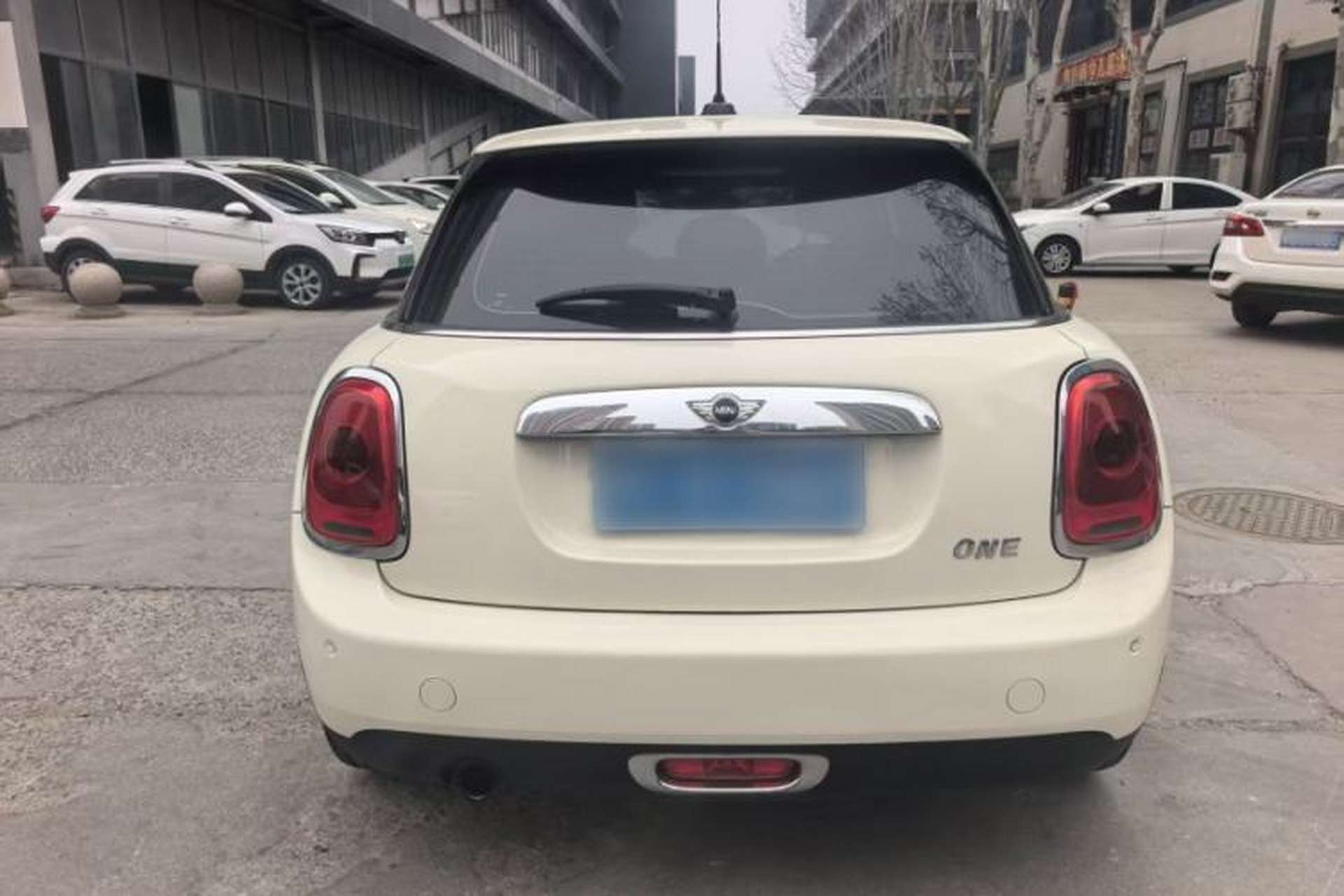 Used MINI 2015 1.2T ONE Five-Door Edition Exterior 2