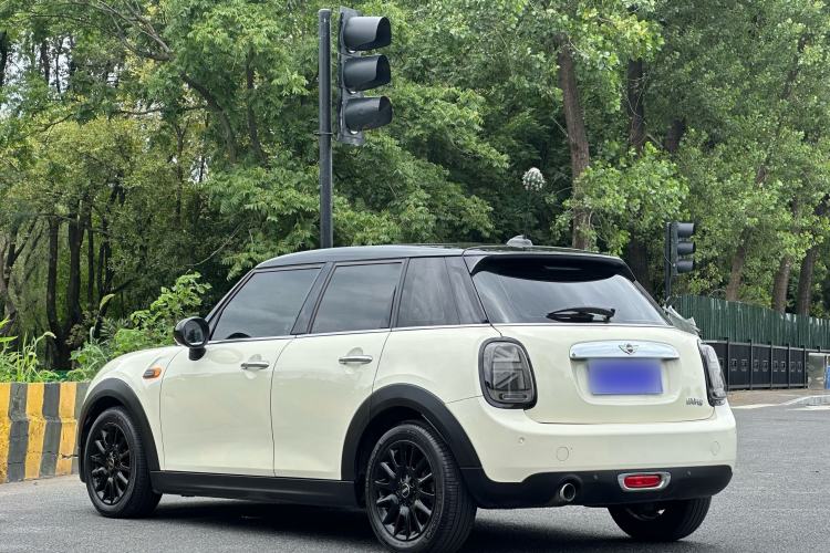 Used MINI 2015 1.5T COOPER Fun Five-Door Edition Exterior 7
