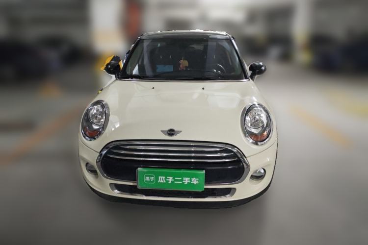Used MINI 2015 1.5T COOPER Fun Five-Door Edition Front